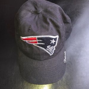 Women's patriots hat